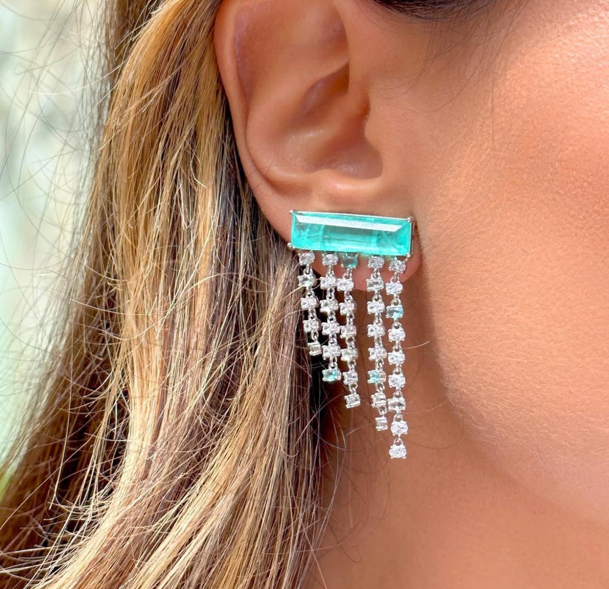 CLASSIC EARRING