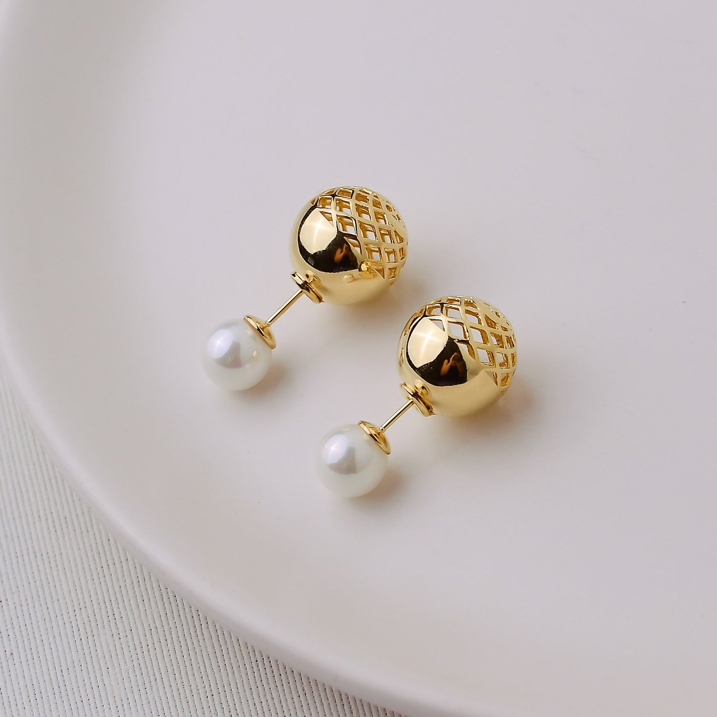 LADY DI EARRING